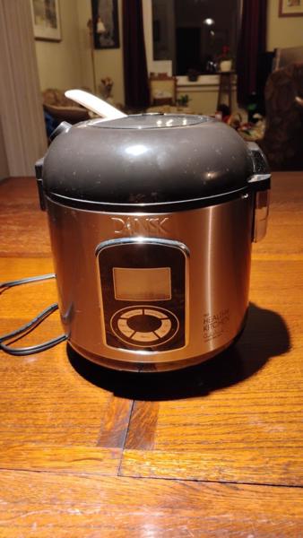 Rice cooker