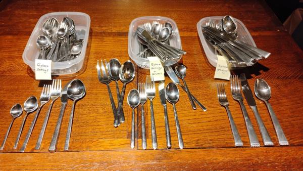 3 different sets of silverware. Mostly complete.<br>Zoom in to read descriptions